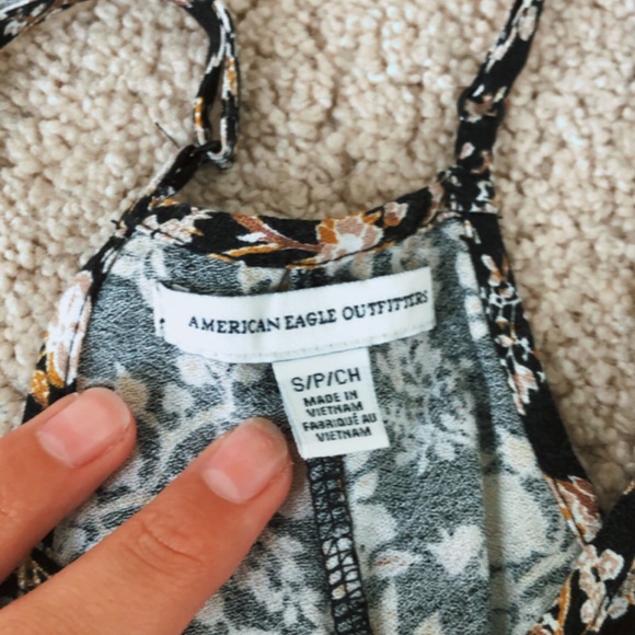 american eagle top - Picture 2 of 2